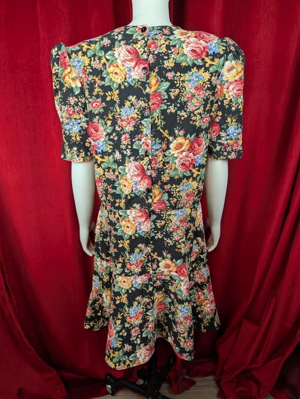 ๐ค๐น๐ค LISA MINI DRESS ๐ค๐น๐ค - Picture 3 of 8